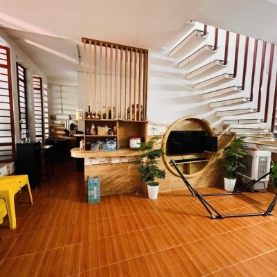 Bán nhà 3 Tầng,Ngang 9M,SHR thổ cư 100%,đường xe tải.Vừa ở vừa kinh doanh