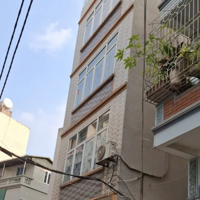 BÁN NHÀ HỌC VIÊN TÀI CHÍNH - DT45M2 - 5 TẦNG - GIÁ 8,7TỶ - NGÕ Ô TÔ THÔNG - KINH DOANH