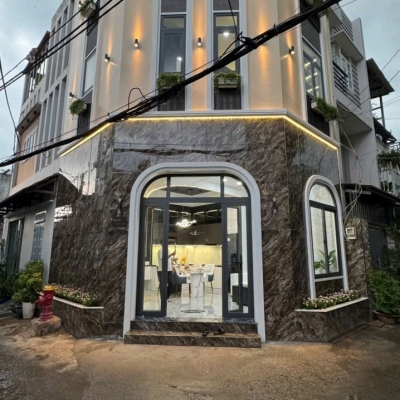 Nhà 2 MT hẻm 854/67 Thống Nhất, Phường 15, Gò Vấp, Hẻm 5m thông, 6,1x5,5m, Cn 30,3 m2, trệt 2 lầu, ST, 3PN, 3WC, Full nội thất, 5,5 tỷ TL Lộc