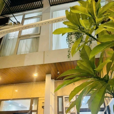 # Nhà Sân Vườn Hồ Bơi gần Big C, 57m2, 2 tầng, 3.xx tỷ