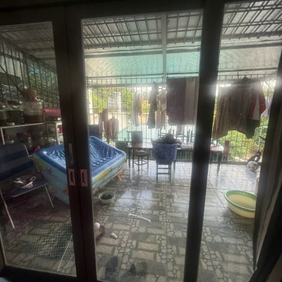 Cho thuê căn hộ tập thể tầng 4 Khu Tập Thể Bách Khoa, 100m2, 3 ngủ, 10 Triệu ở nhóm, gđ