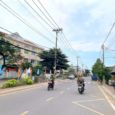 CẦN BÁN 110M2 ĐẤT THỔ CƯ MT ĐƯỜNG DƯƠNG ĐÌNH CÚC