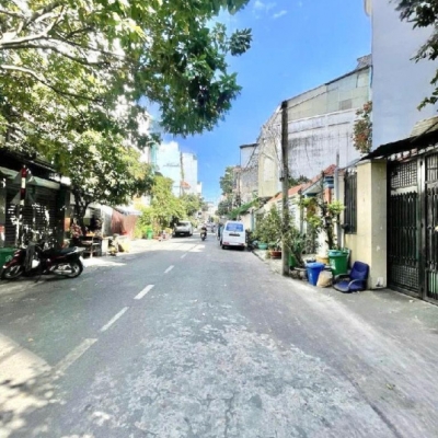BÁN NHÀ MẶT TIỀN - KHÔNG QUY HOẠCH - KHU SÂN BAY- NGANG KHỦNG 8M - CHỈ 20 TỶ