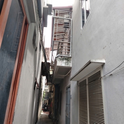 Cho thuê nhà ngõ 192 Lê Trọng Tấn Thanh Xuân.40m2x2 tầng.2 ngủ.8 Triệu
