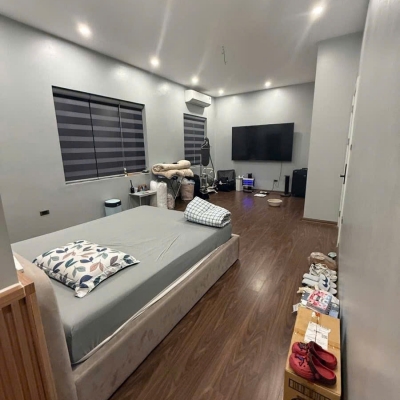 Bán nhà Tô Vĩnh Diện 90m 5 tầng cách phố 30m - Lô góc ở hoặc làm căn hộ cho thuê đẹp