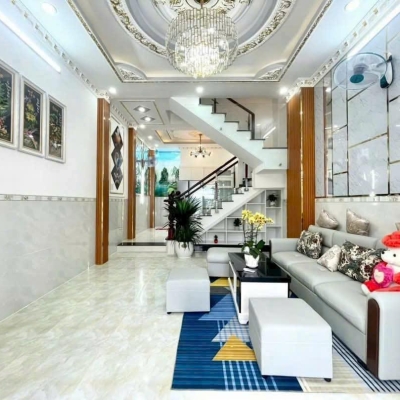 NHÀ HẺM XE HƠI, CẠNH PHÚ MỸ HƯNG, HƠN 5 TỶ, 3 TẦNG KIÊN CỐ