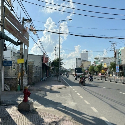 Bán nhà MTKD 72m2 ngang 4m Ấp Mỹ Huề sát Tô Ký KD đa ngành 5 tỷ