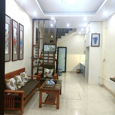 Cho thuê nhà ngõ 168 Kim Giang 5 tầng x 30m2, 3 ngủ khép kín, 14 Triệu KD on, ở gđ, nhóm
