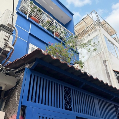 L1905 ⭐️ nhà Nhiêu Tứ Phú Nhuận, SHR, Nở hậu, 3 tầng, 2.7x8m, 4.x tỷ