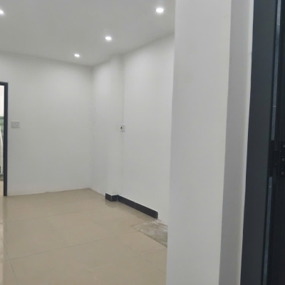 ♥  Sau MT Lê Duẩn, 1 nhà ra đường, kiệt thông, sổ vuông hoàn công, 3 tầng cứng, 3.x tỷ