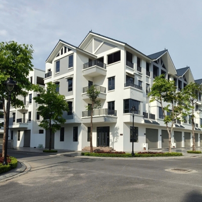 LK LÔ GÓC 150M 4 TẦNG MT25M, V.HÈ 8M, ĐẸP NHẤT HINODE ROYAL PARK!