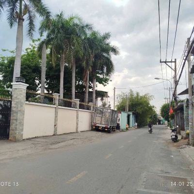 Bán nhà mặt tiền 40x1000m giá 60 tỷ Xuân Thới Đông