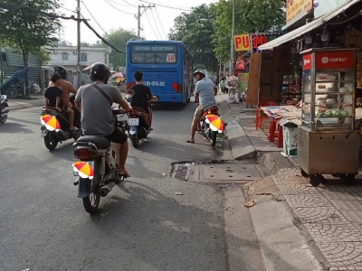 Bán nhà ngang 8m, mặt tiền Nguyễn Ảnh Thủ, Quận 12, diện tích 280 m2, giảm sốc còn 24 tỷ