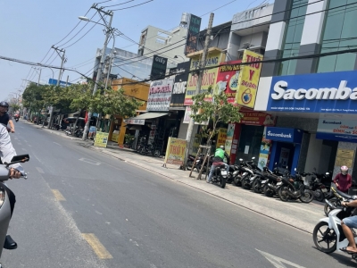 Bán nhà 2 mặt tiền ngang 26m tổng 2500m2 giá 170 tỷ Nguyễn Ảnh Thủ