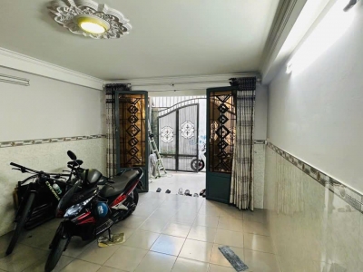 2 TẦNG – 5 BƯỚC RA MẶT TIỀN NGUYỄN VĂN QUÁ – CHỈ 5.X TỶ