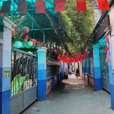 Bán nhà bạch mai 5 tầng dân xây ngõ thông gần phố hai bà trưng