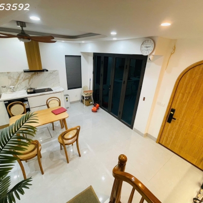 Bán Nhà Phố Trần Duy Hưng. Cầu Giấy. Diện Tích 30m. x6 Tầng. Mặt tiền 5.7m. Giá bán 14.8 tỷ.