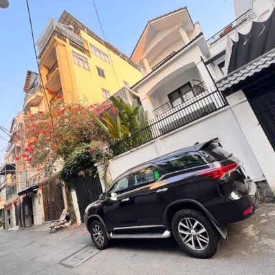 BÁN CHDV 6 TẦNG THANG MÁY - CĂN GÓC 4 MẶT TIỀN XE HƠI ĐƯỜNG 2 CHIỀU TRƯỜNG SA, QUẬN 3 - DT ĐẸP 7M*12M VUÔNG VỨC - HDT ĐỀU 60TR/TH - 0938676685 GIANG GIANG