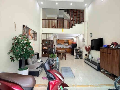 Bán nhà Nguyễn Văn Linh 48m 5 tầng MT4.2m kinh doanh ô tô tránh nhỉnh 11 tỷ