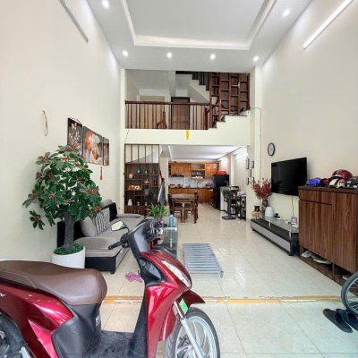 Bán nhà Nguyễn Văn Linh 48m 5 tầng MT4.2m kinh doanh ô tô tránh nhỉnh 11 tỷ