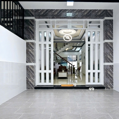 Nhà phố Huỳnh Tấn Phát, 4 tầng, 4x20m, nội thât mới, 5.4 tỷ