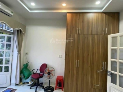 Tự động hóa Phần mềm phù hợp cho môi giới cá nhân, nhóm hoặc cả sàn giao dịch quy mô lớn.