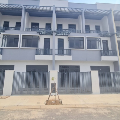 Bán nhà ngay KCN Phước Đông - Tây Ninh giá chỉ 2,1 tỷ/căn