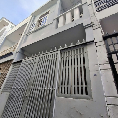 Giảm 300tr! Nhà Vuông SHR 3 tầng 40m2 – Phạm Văn Chiêu Gò Vấp S