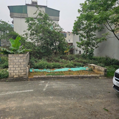 Bán Lô đất gần trục chính Đồi Sen đường thông ôtô MT rộng 102m nhỉnh 30tr