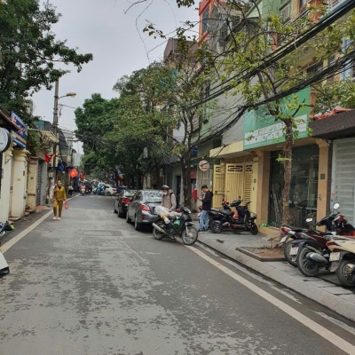 Hiếm Kim Giang Thanh Xuân , Phân lô, Ô tô đậu cửa, Ngõ thông, kinh doanh sầm Uất 63m nhỉnh  17,8 tỷ