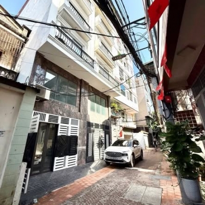 1/11 giảm chào 500tr, chủ cần bán gấp Vị trí đẹp giao thông , giao thương thuận tiện, 3 bước chân ra hồ, công viên.