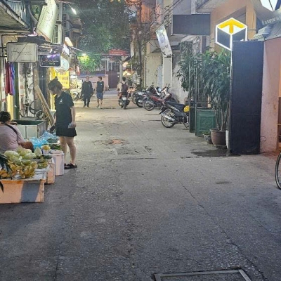 Bán Nhà Đống Đa, Phân lô, 2 thoáng, ngõ oto tránh , kinh doanh đỉnh 73m giá 20tỷ