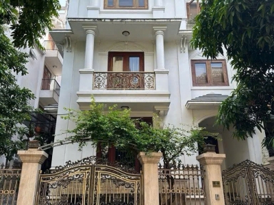 Bán nhà biệt thự tam trinh siêu hiếm 5 tầng long lanh vỉa hè ô tô hai bà trưng