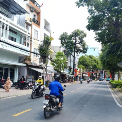 Bán nhà Hưng Phú Q. 8 sát cầu Nguyễn Tri Phương - 3 tầng chỉ 8.3 tỷ