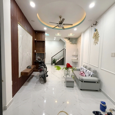Nhà 4 tầng nở hậu đường Nguyễn Thị Tần, P1Q8. Giá 4,85 tỷ TL