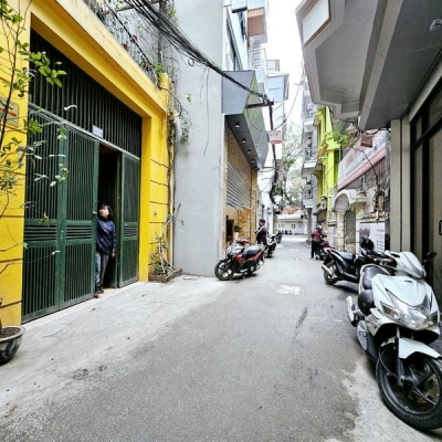 Bán nhà tam khương tôn thất tùng 4 tầng ô tô đỗ cửa vào nhà kinh doanh đống đa