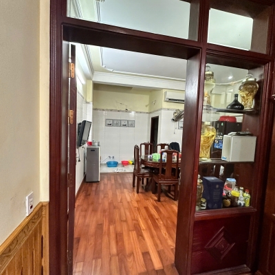 chào bán căn nhà 4 tầng 90m2 hướng đông nam khu ĐÔ thị Trần Lãm