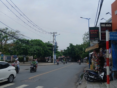 NHÀ 3 TẦNG MẶT TIỀN ĐƯỜNG 12M TRƯƠNG THỊ HOA,TÂN THỚI NHẤT,Q.12-100M2-NGAY METRO-GIÁ 9 TỶ NHỈNH ( thương lượng)