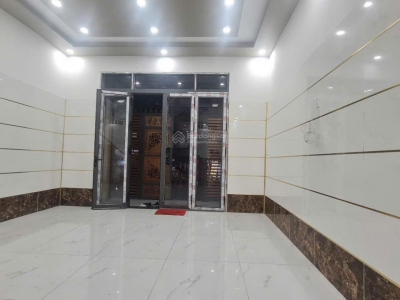 Mặt tiền Mai Hắc Đế, Q. 8, 4 tầng BTCT, 7PN, 125m2, (ngang 10) hoàn công đủ, chỉ 15.3 tỷ.Lh: 0939345129