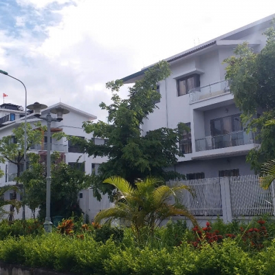 Bán biệt thự đơn lập Xuân Phương, 200m2, 4 tầng, sổ đỏ chính chủ, vị trí đẹp