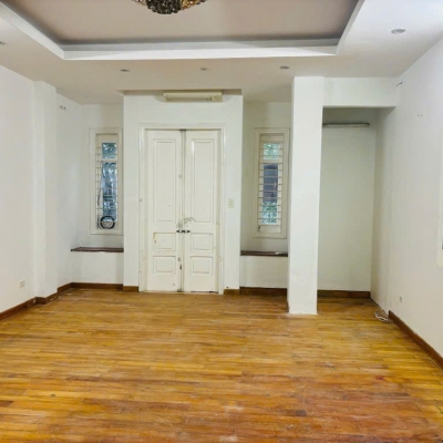 BÁN NHÀ NGỌC LÂM LONG BIÊN, NGÕ THÔNG, OTO- VIEW VƯỜN HOA,53M, NHỈNH 13 TỶ( TL)