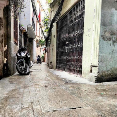 BÁN NHÀ PHỐ NGUYỄN VĂN HUYÊN, NHÀ DÂN XÂY, LÔ GÓC, GẦN PHỐ - 5T, 70M2, 15.5 TỶ