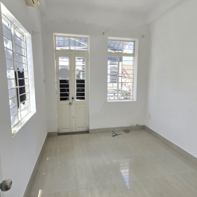 ♪ Nhà cạnh BIG C Hùng Vương, 30m2, 3 tầng, 3PN, 3.1 tỷ