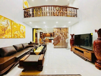 TÔN THẤT TÙNG – 38M² – 6 TẦNG – 2 MẶT THOÁNG – CHỈ 10.8 TỶ
???? BÁN NHÀ MẶT PHỐ TRUNG TÂM – VỪA Ở VỪA KINH DOANH