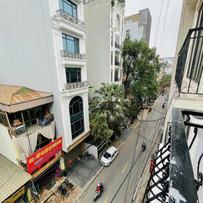 HIẾM!CCMN HỒ TÙNG MẬU,CẦU GIẤY,OTO ĐỖ CỬA,DT:70Mx8T,MT:5m,12.4ty