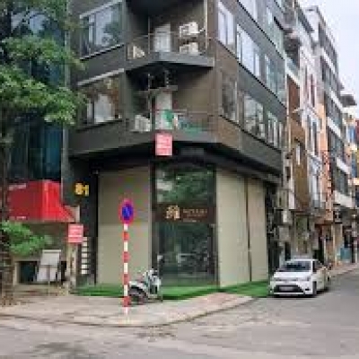 Bán nhà mặt phố Linh Lang 85m x 5T, mặt tiền7m, giá 62,8 tỷ lh 0935628686