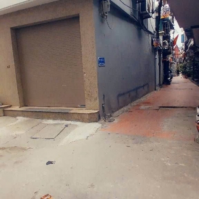 Bán nhà lĩnh nam 5 tầng dân xây lô góc ô tô tránh vào nhà kinh doanh hoàng mai