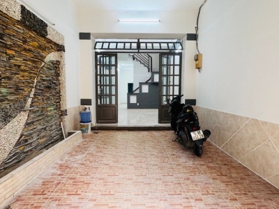 NHÀ DƯƠNG BÁ TRẠC –  4.5m × 17m – Giá 6 TỶ – KHU DÂN CƯ HIỆN HỮU**