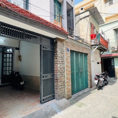 ???? BÁN NHÀ MẶT TIỀN DƯƠNG BÁ TRẠC – QUẬN 8
Ngang 3,9m – Dài 16m – 58.9m² CN – Hoàn công đủ – Không quy hoạch