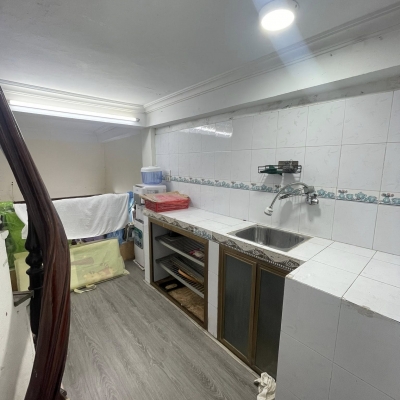 Hiếm  căn thuê Hàng Cháo 5 tầng, 3 ngủ, 2 vệ sinh chỉ 7 Triệu (có tl)